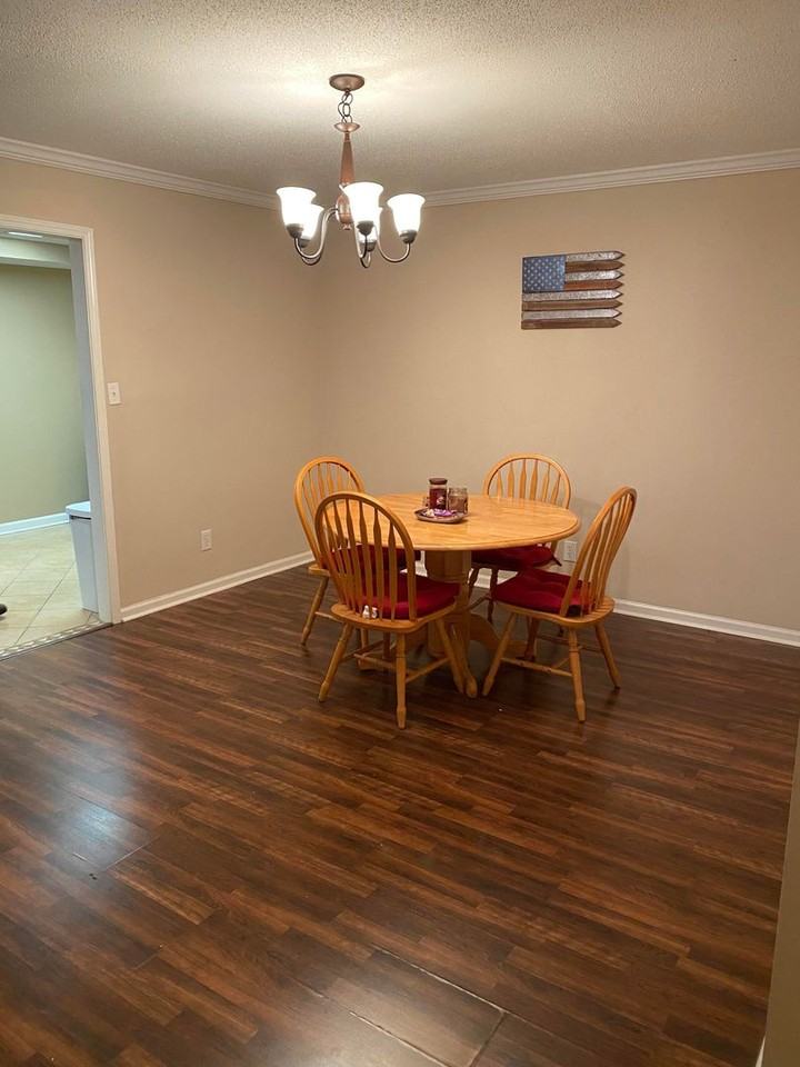 403 Stafford Pl - Photo 7 of 23