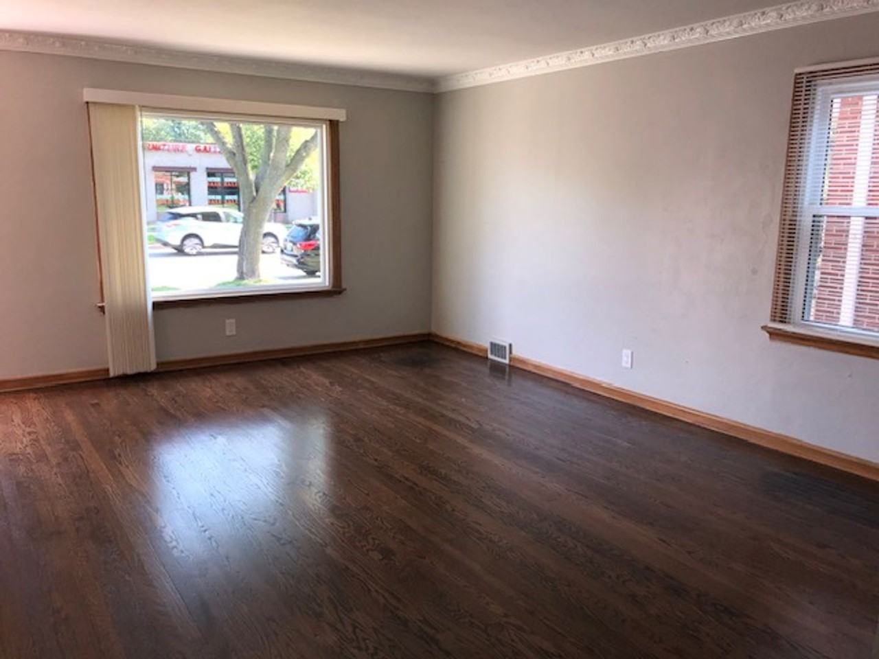 4619 W Fond Du Lac Ave - Photo 2 of 5