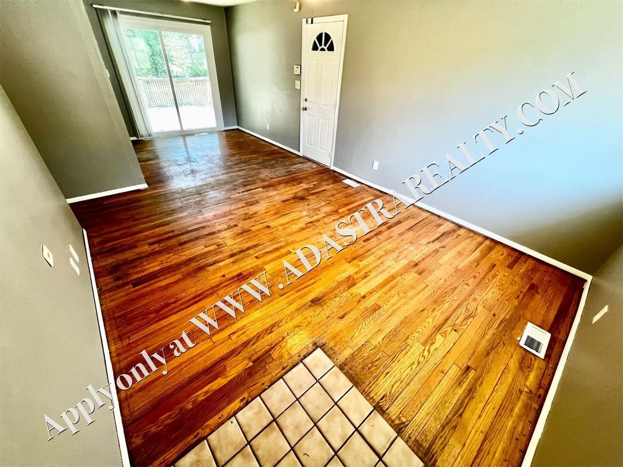 4808 Appleton Ave - Photo 4 of 21