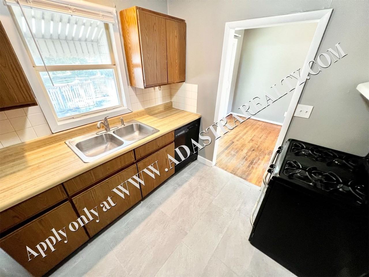 4808 Appleton Ave - Photo 7 of 21