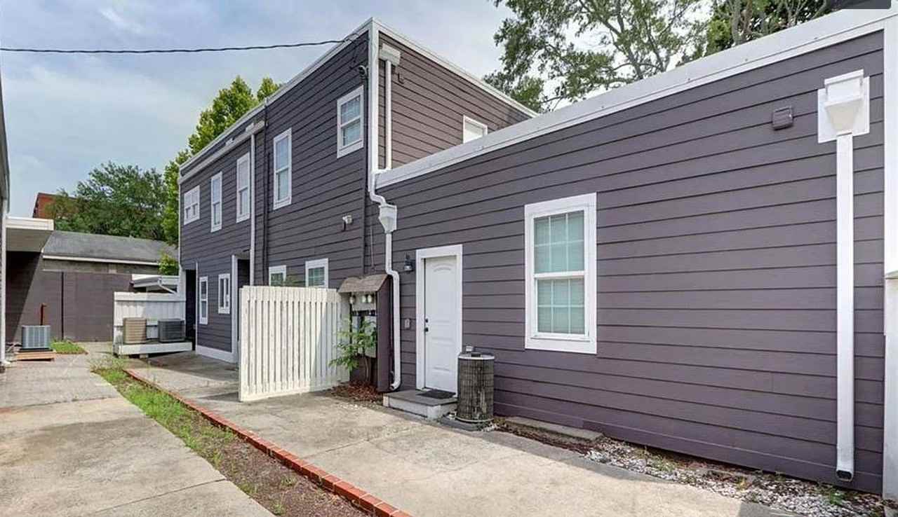 508 E Liberty St - Photo 2 of 3