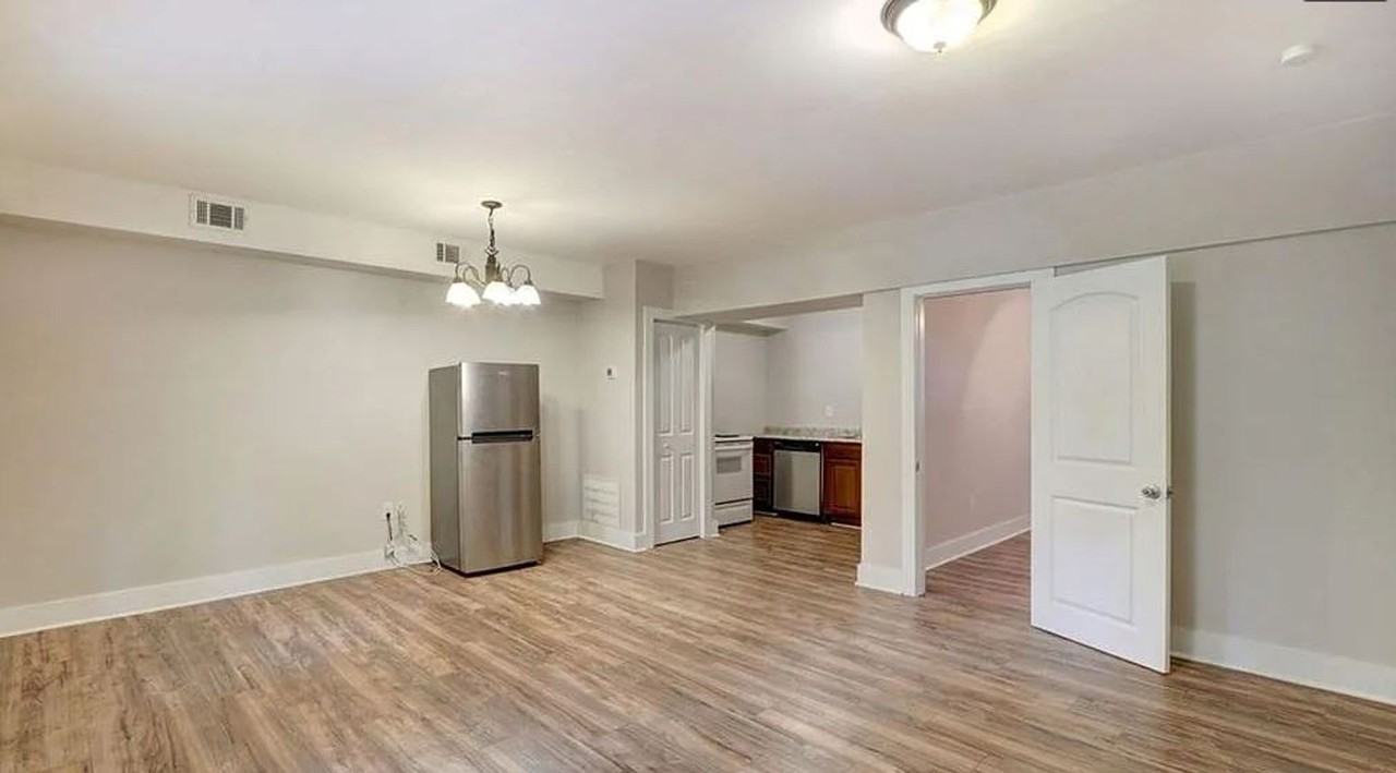 508 E Liberty St - Photo 3 of 3