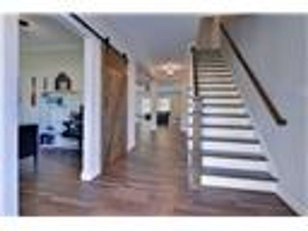 246 Barclay Rd - Photo 2 of 12