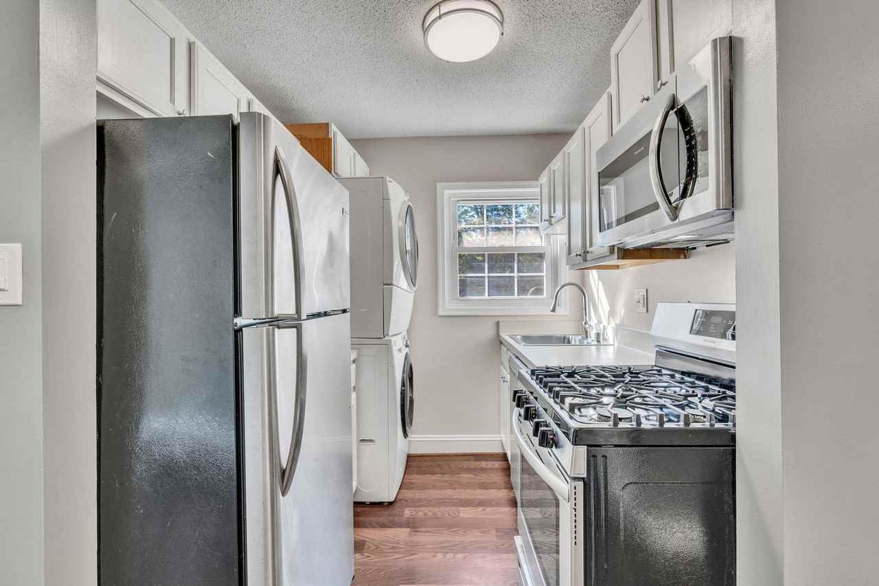 2237 Farrington Ave #203 - Photo 7 of 20