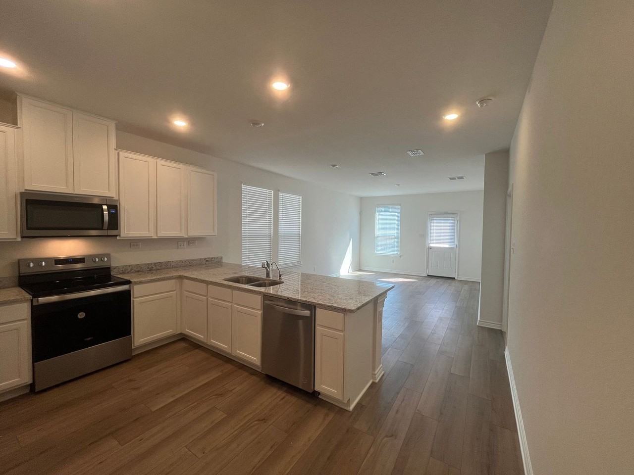 4570 Gato Calico Dr - Photo 3 of 12