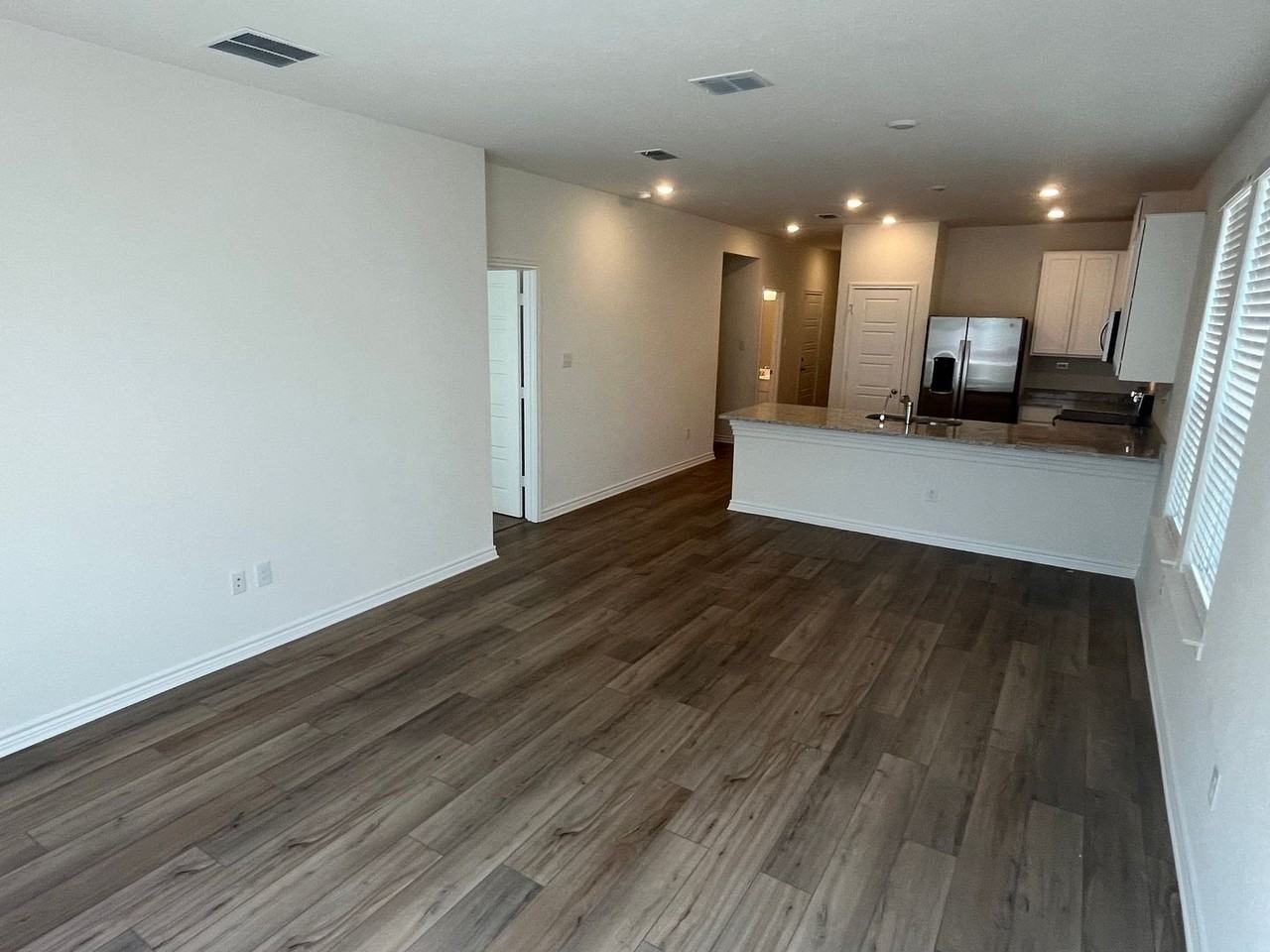 4570 Gato Calico Dr - Photo 4 of 12