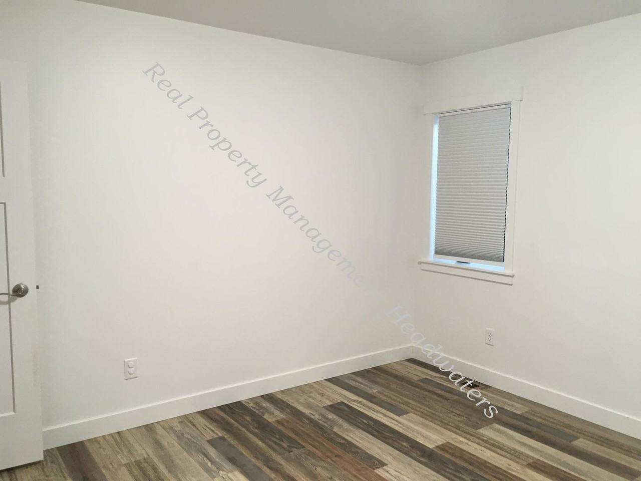214 Sandpiper Dr - Photo 5 of 20