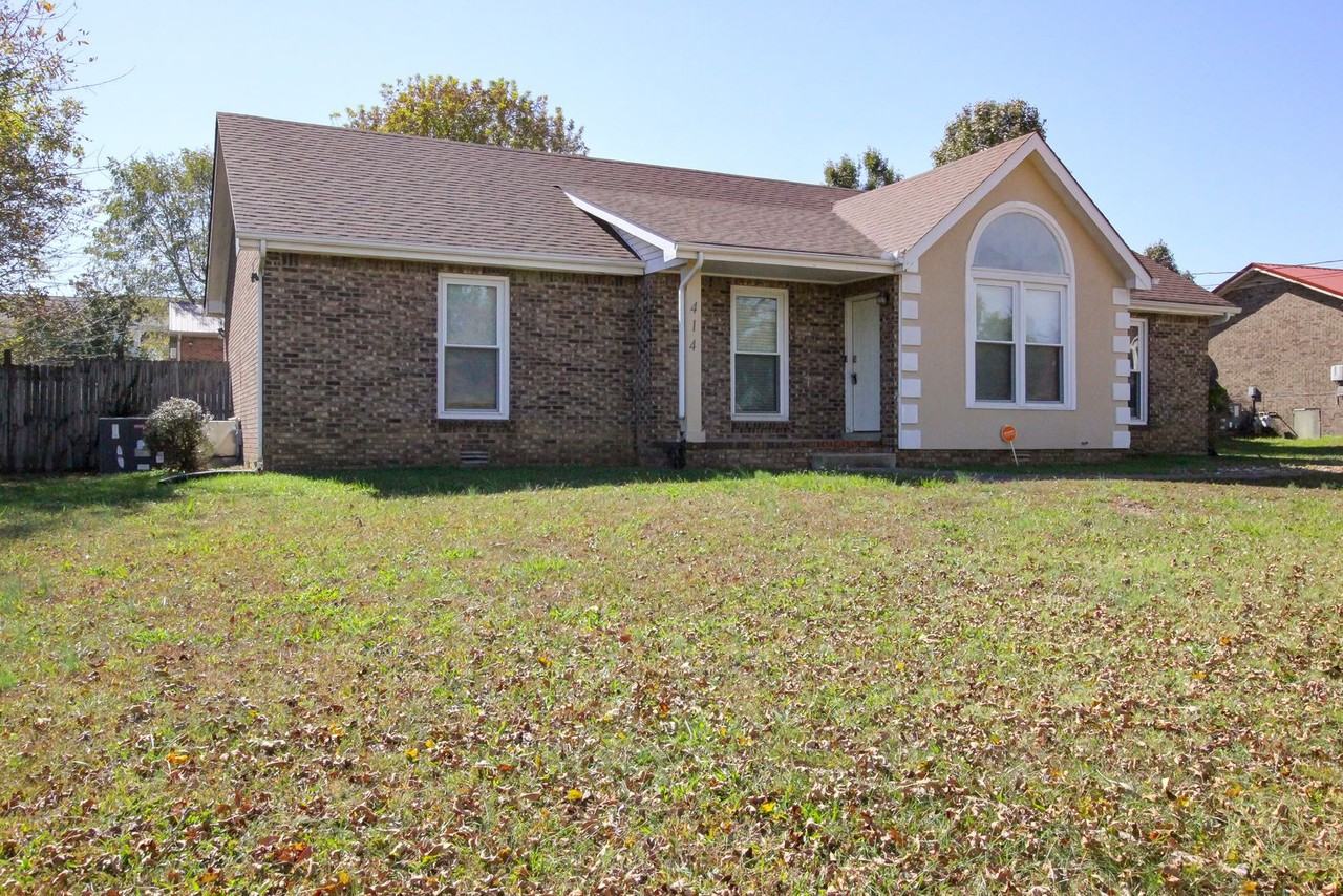 414 Manorstone Ln - Photo 2 of 50