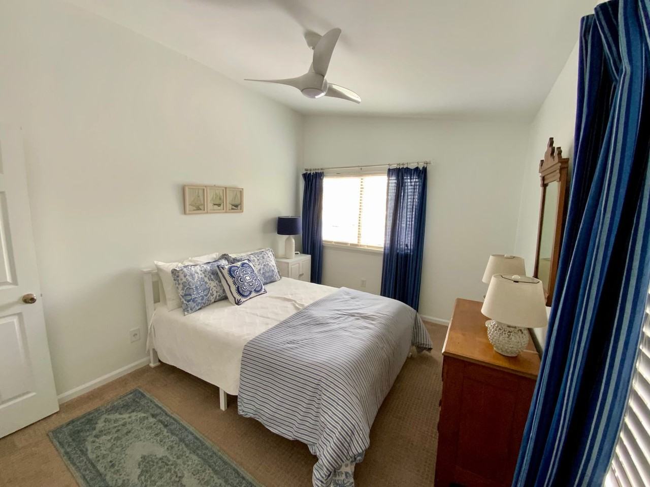 14 Harbour Walk - Photo 3 of 13