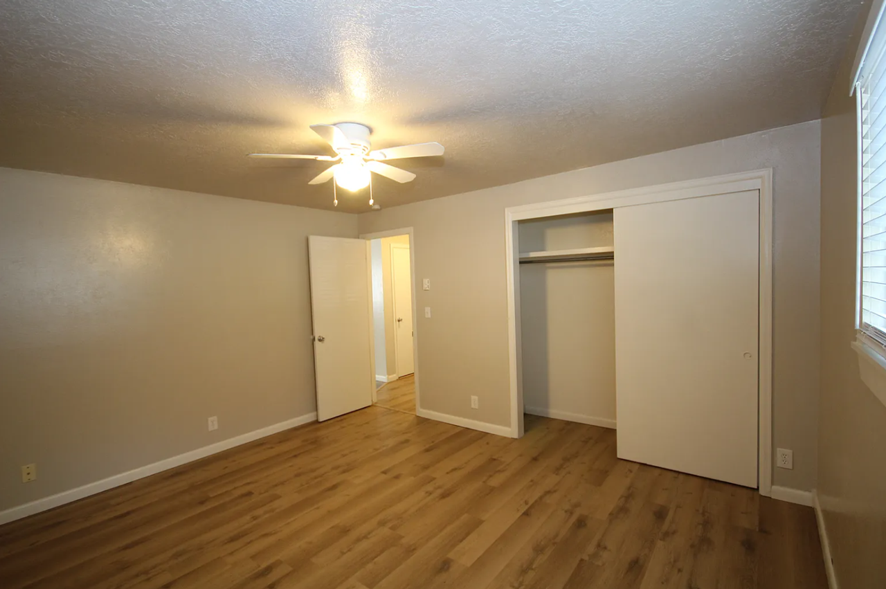 Belmont Apartments - Photo 5 of 12