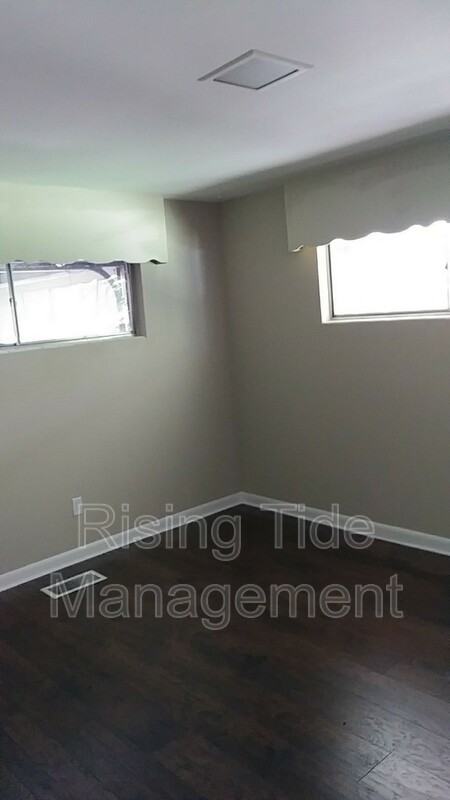 1940 Tanner Dr - Photo 3 of 12