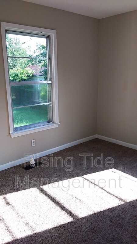 1828 Madison Ave Sw - Photo 7 of 15