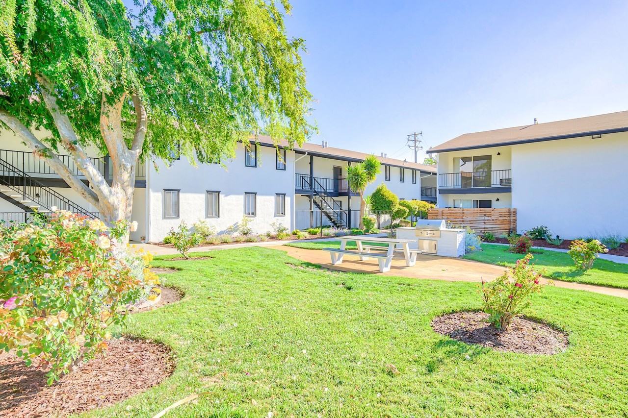 The Valley Apartments - Photo 6 of 50