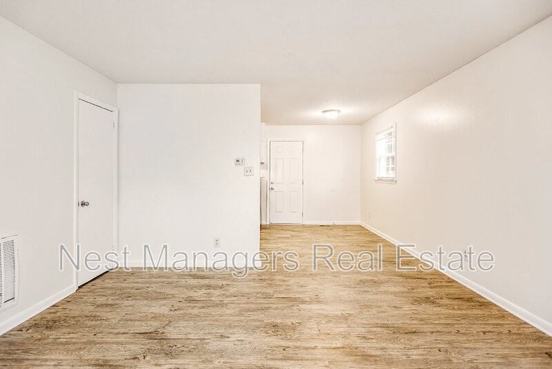 816 Pilot Ave - Photo 5 of 16