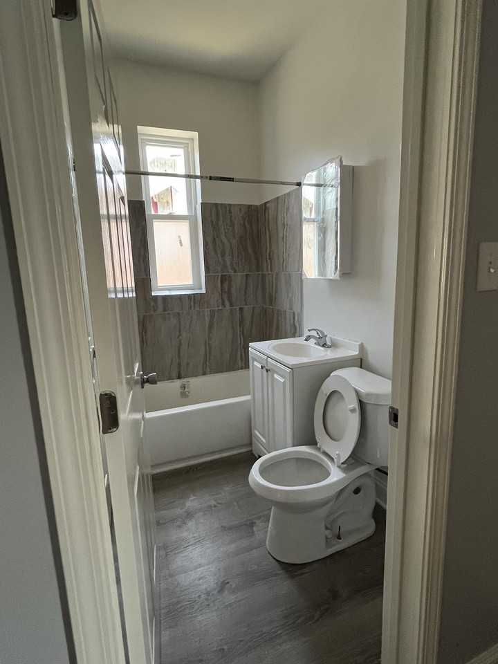 7817 South South Shore Drive - Photo 6 of 10