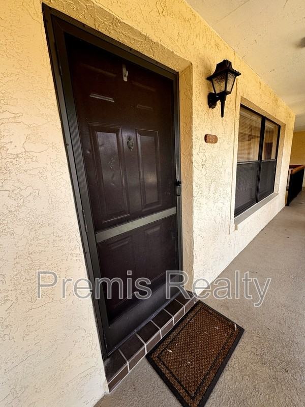 112 Hammock Pine Blvd - Photo 2 of 16