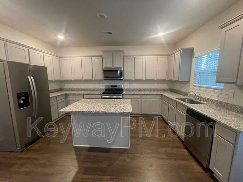 532 Myrtle Crst - Photo 7 of 27