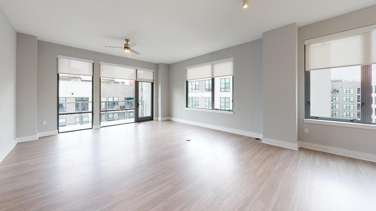 Modera Old Ivy - Photo 3 of 50