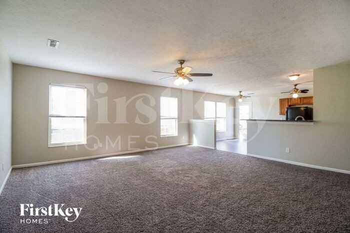 5 Mallard Dr - Photo 3 of 15