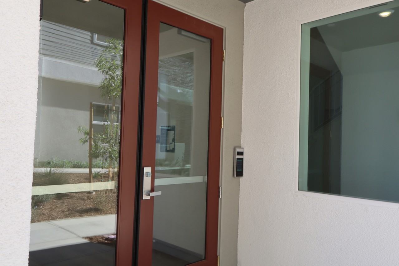 27227 Diamond Peak Ln #202 - Photo 2 of 18