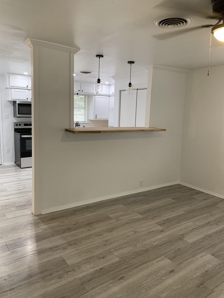 906A E Walnut St #NA - Photo 5 of 12