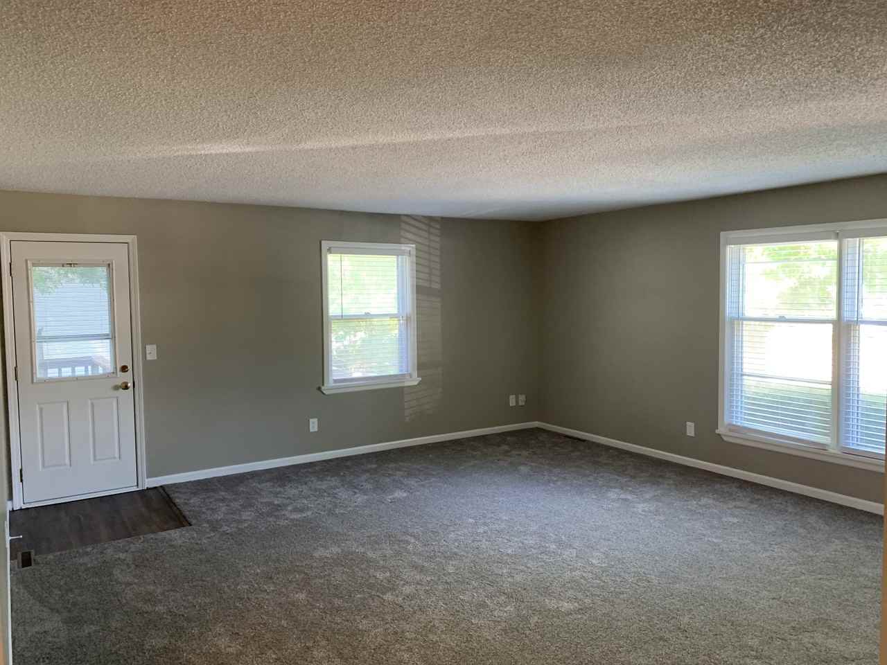 514 Se Bayberry Ln #NA - Photo 2 of 20