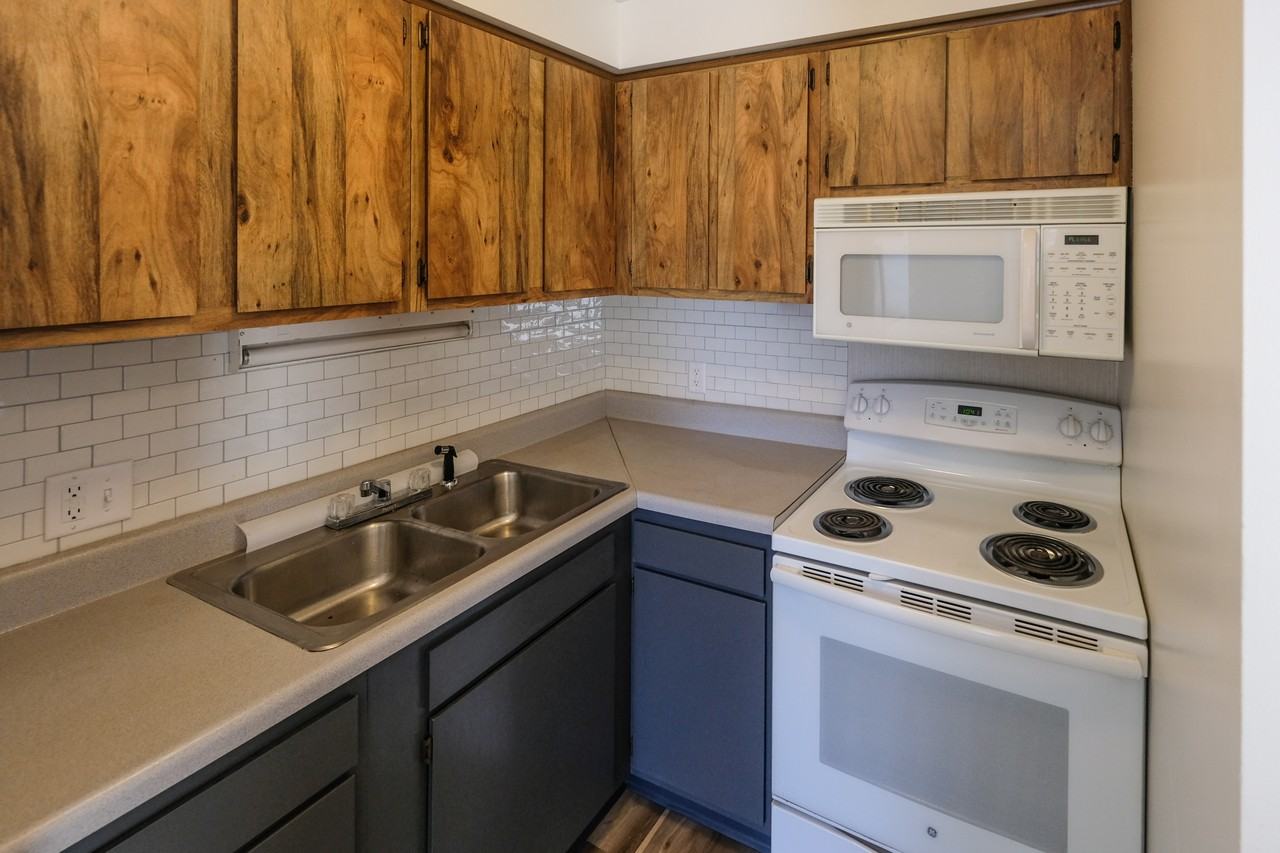 23 Blick Ave #B - Photo 4 of 19