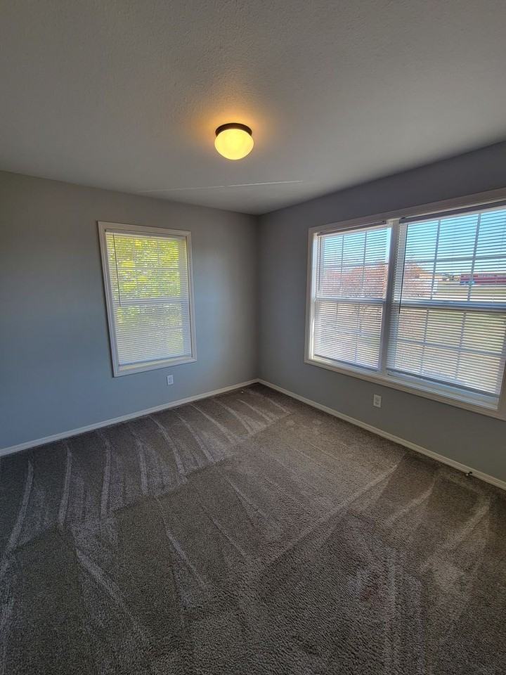 Revolutionary Square - Photo 7 of 34