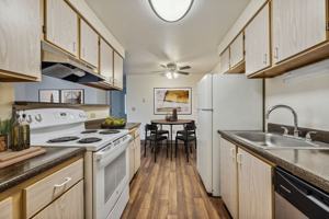 featured image of 1645 Ne 20th St