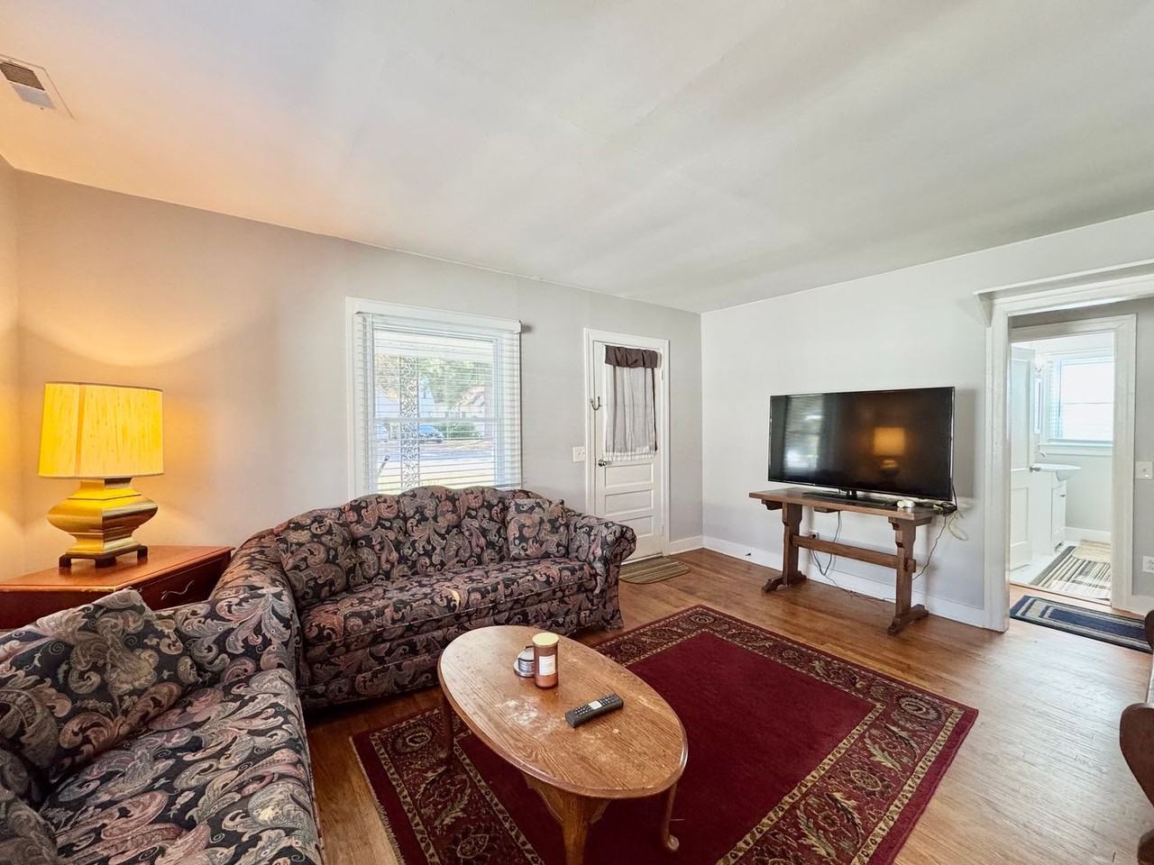 1114 Goodes Ferry Road - Photo 3 of 15