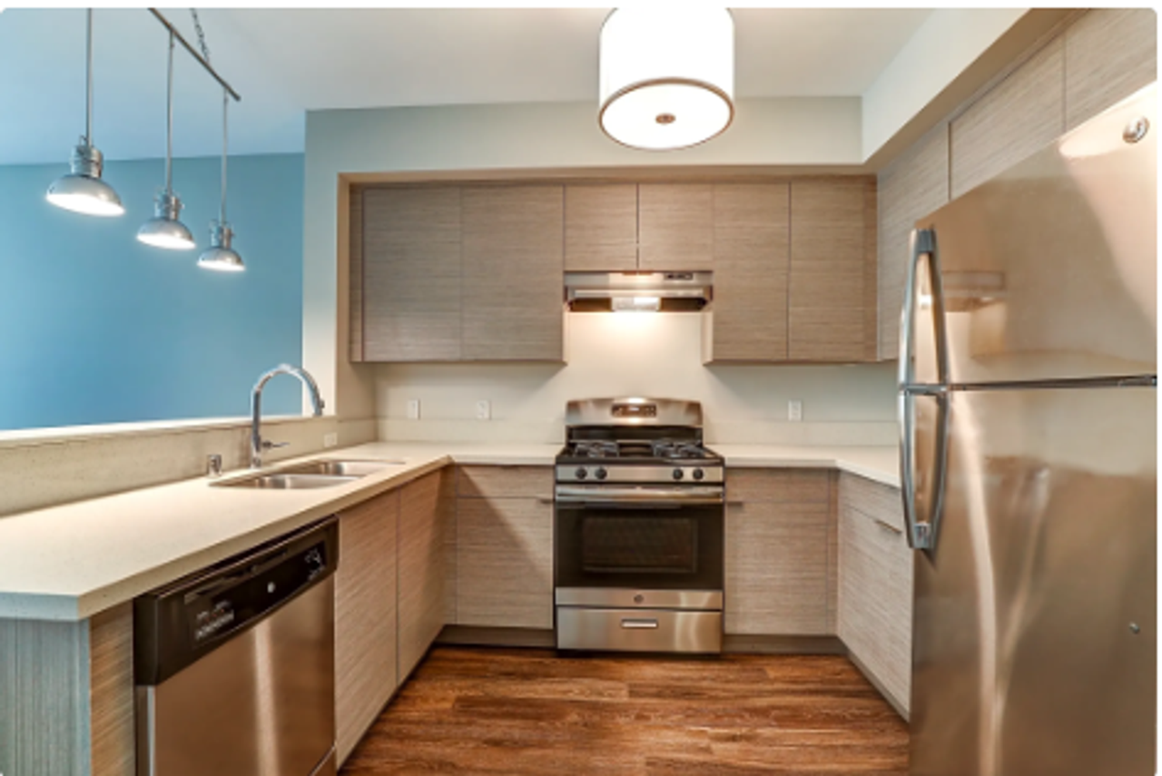 5500 NOHO - Photo 5 of 34