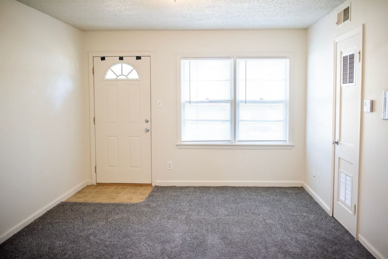 Cardinal Point Apartments - Photo 4 of 14