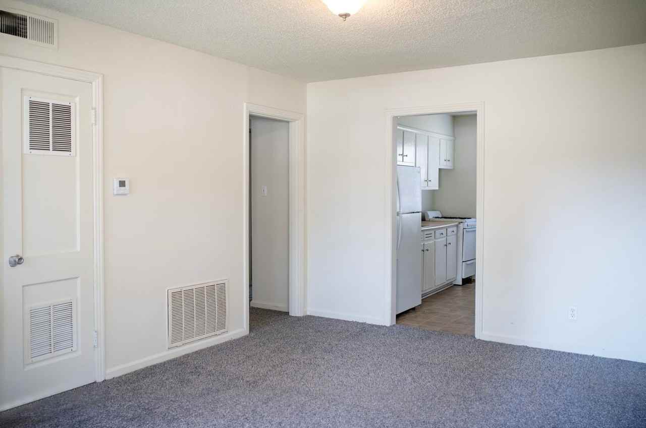 Cardinal Point Apartments - Photo 5 of 14