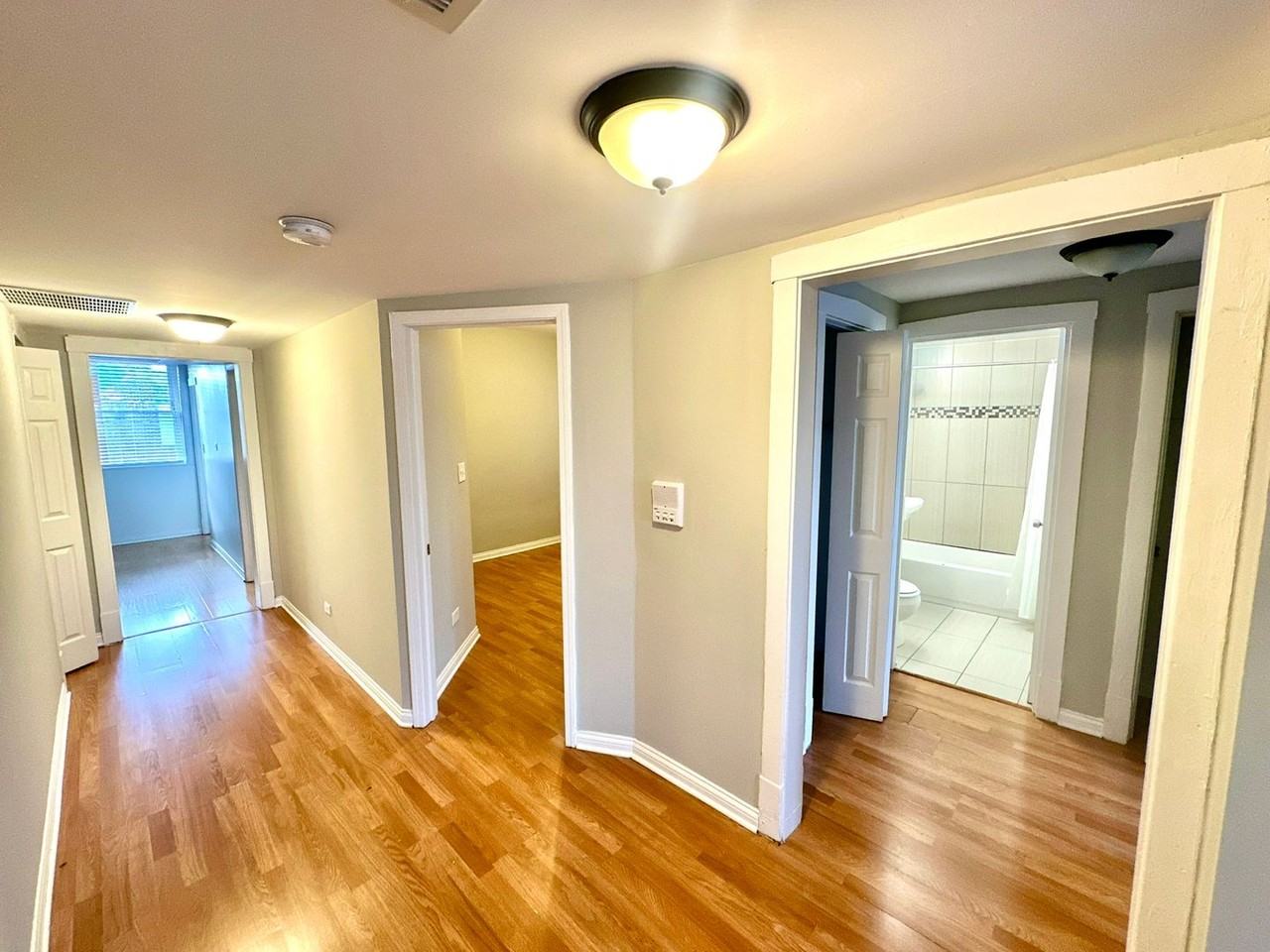 4948-50 N. Harding Ave - Photo 7 of 14