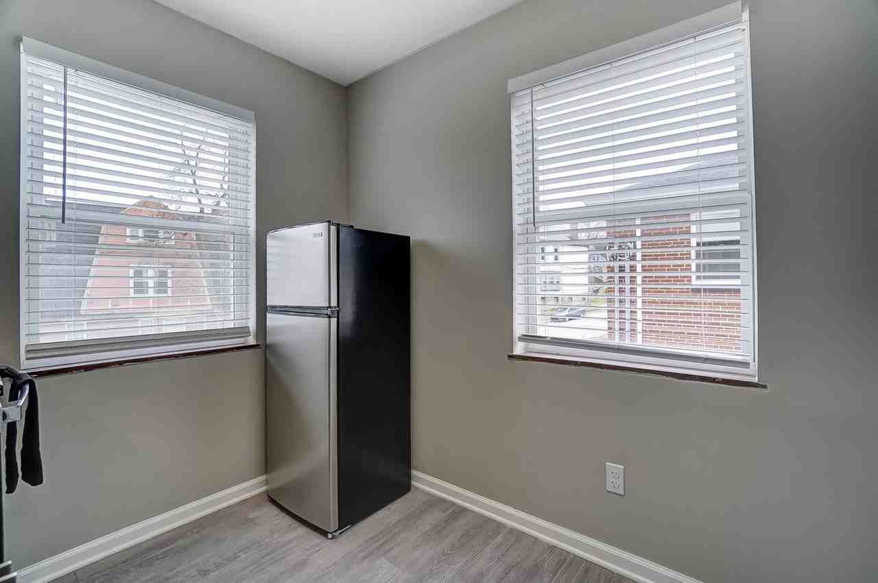 330 Helen - Photo 5 of 13