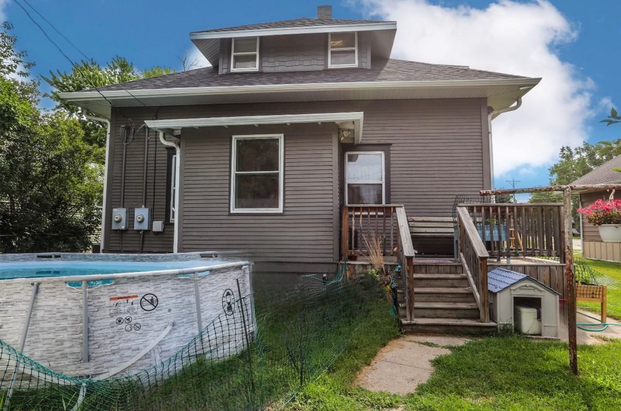 218 S Congress St - Photo 2 of 23