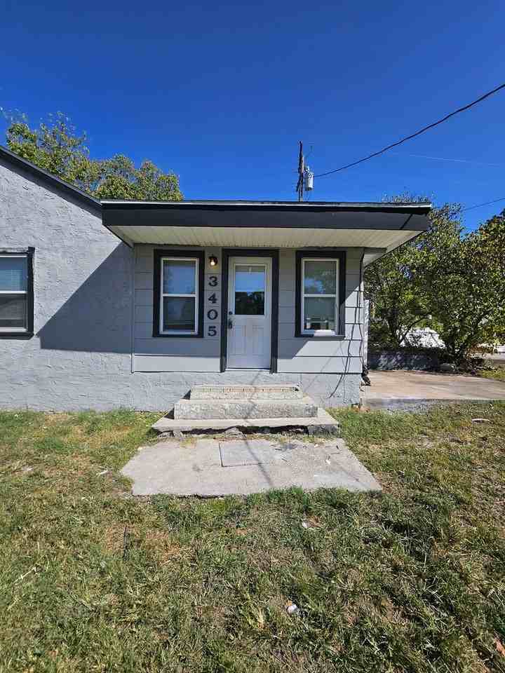 3405 S Pearl Ave - Photo 2 of 15