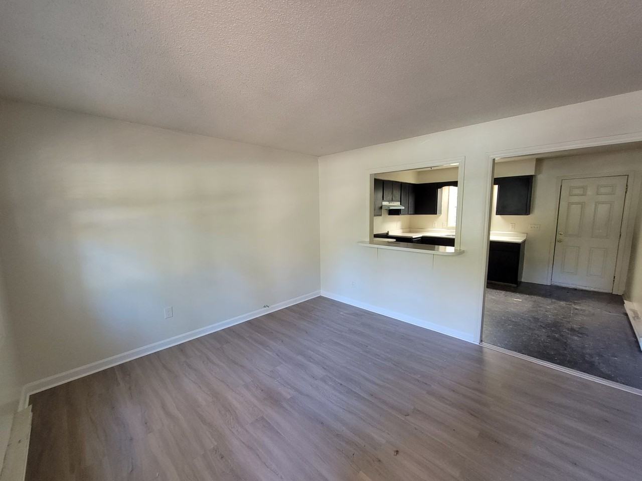 135 Aunt Mary Avenue - Photo 3 of 7