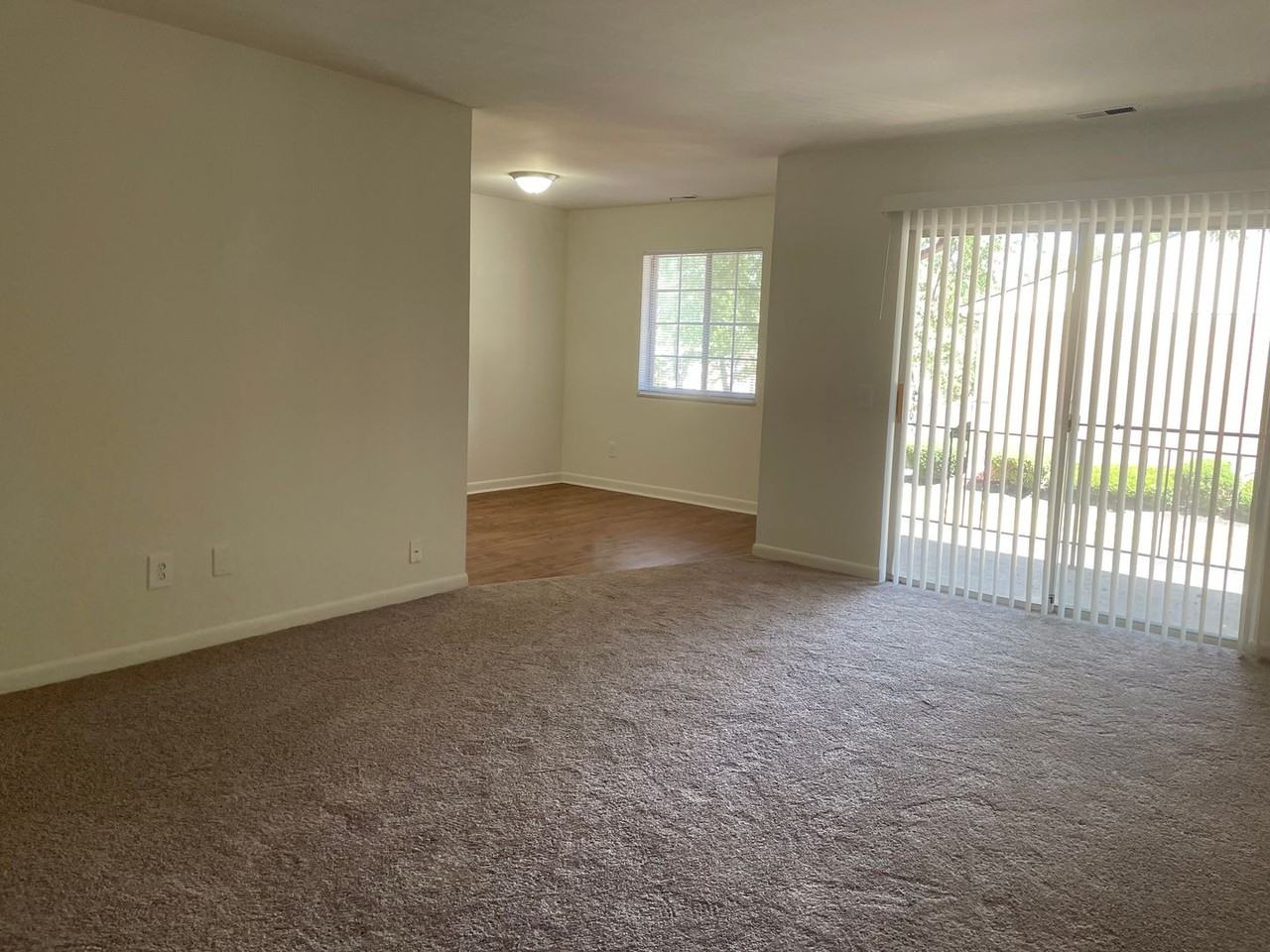 Wood Grove Place - Photo 5 of 21
