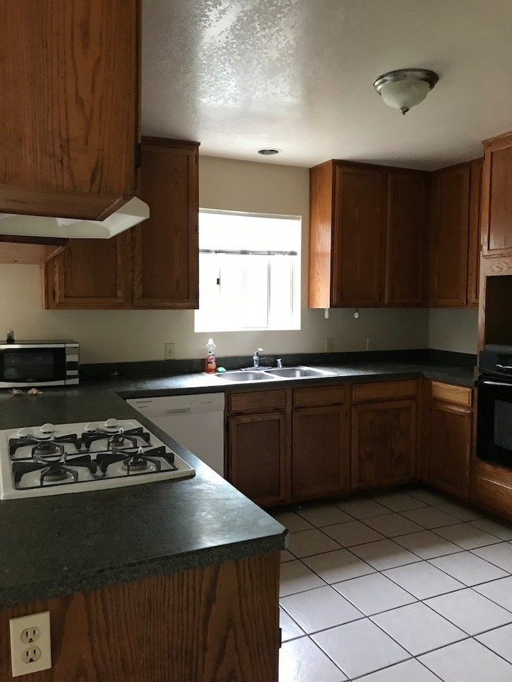 850 Camino Lindo - Photo 3 of 50