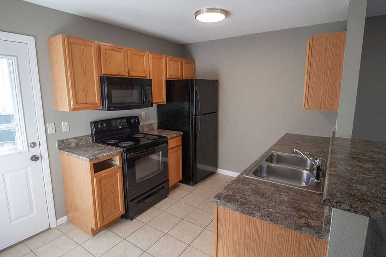 1518 Typhoon Ct - Photo 3 of 25