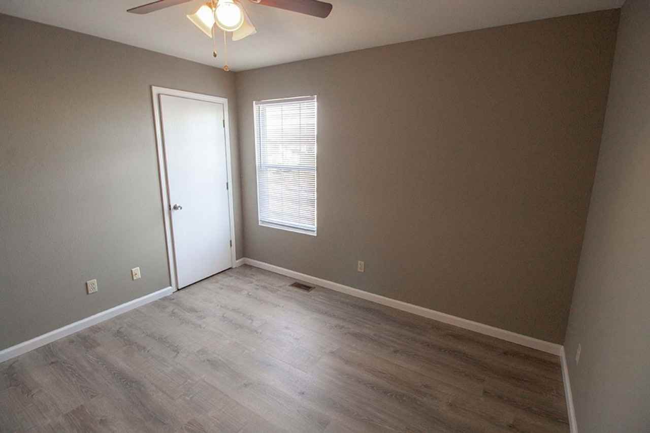 1518 Typhoon Ct - Photo 4 of 25