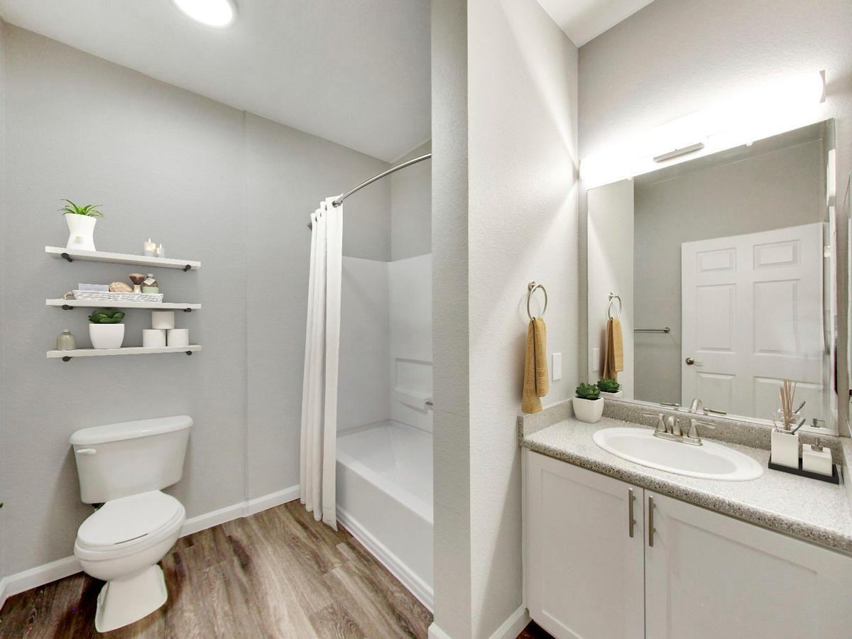 1850 Club Center Dr - Photo 7 of 35