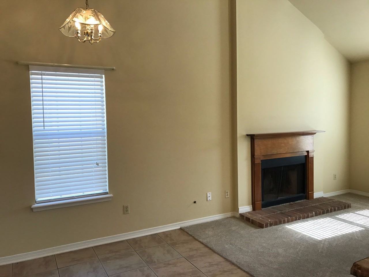 3142 Cedar Creek Dr - Photo 4 of 12