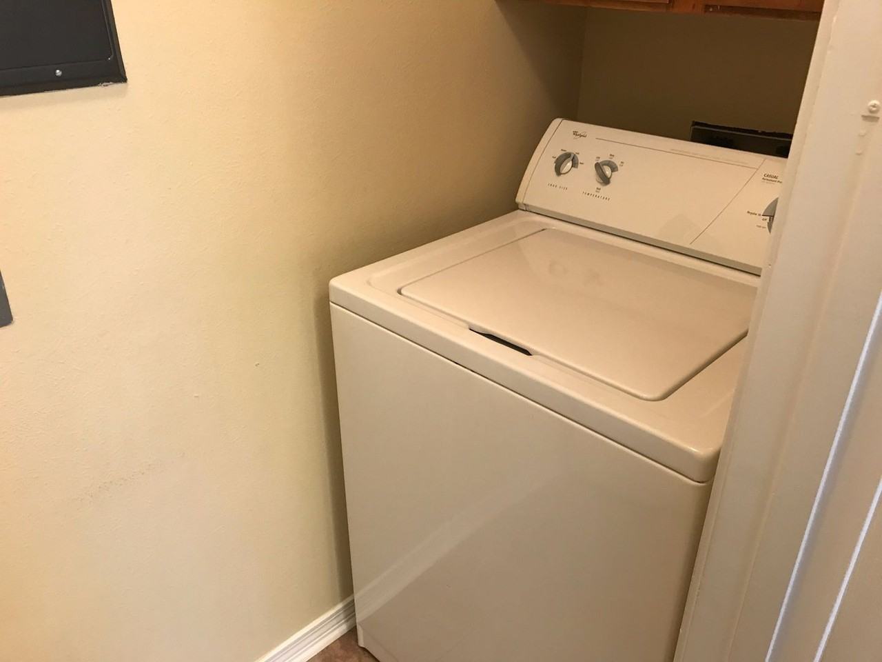 3142 Cedar Creek Dr - Photo 7 of 12