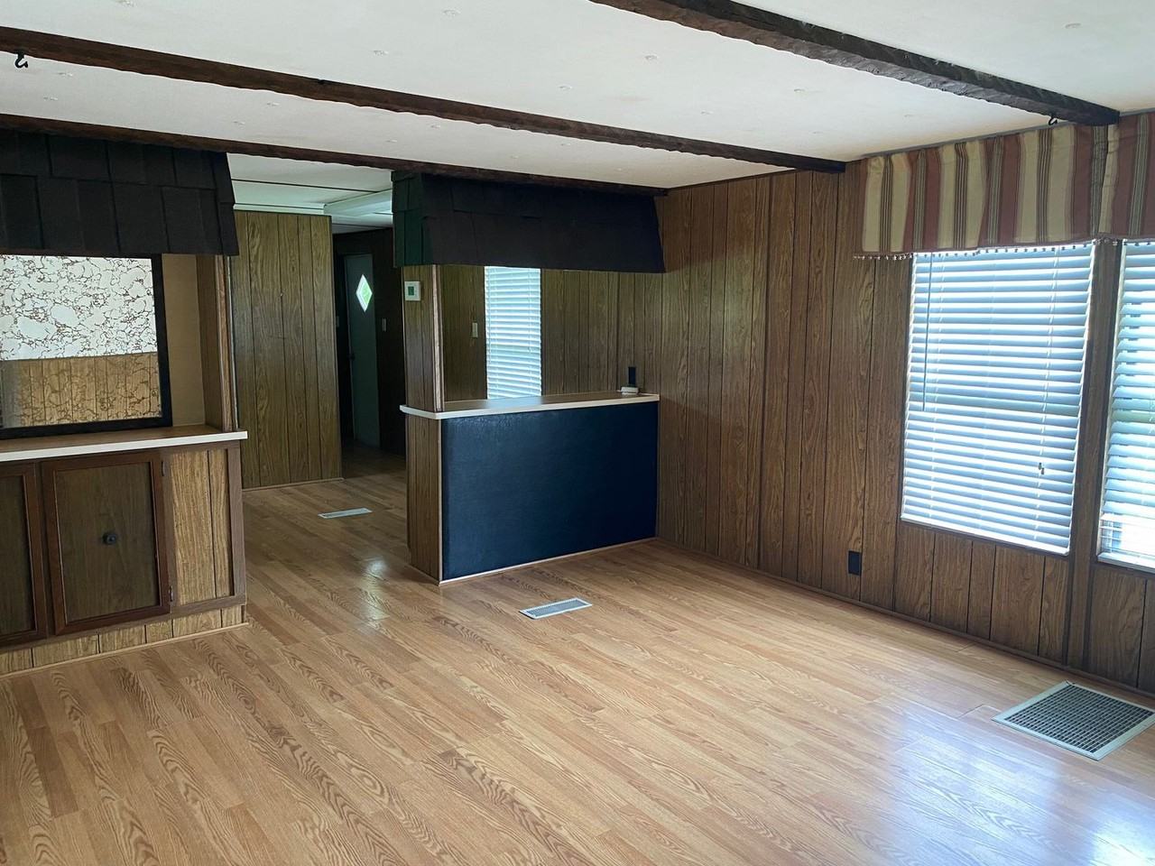 8849 Weirwood Rd - Photo 2 of 12