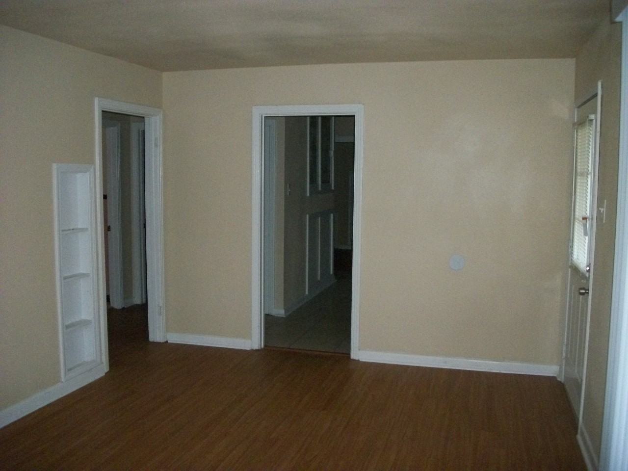 268 Readwell Dr - Photo 3 of 14