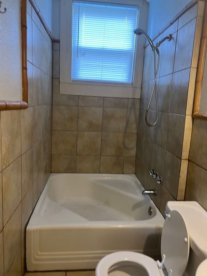 1728 Highland Ave - Photo 6 of 12