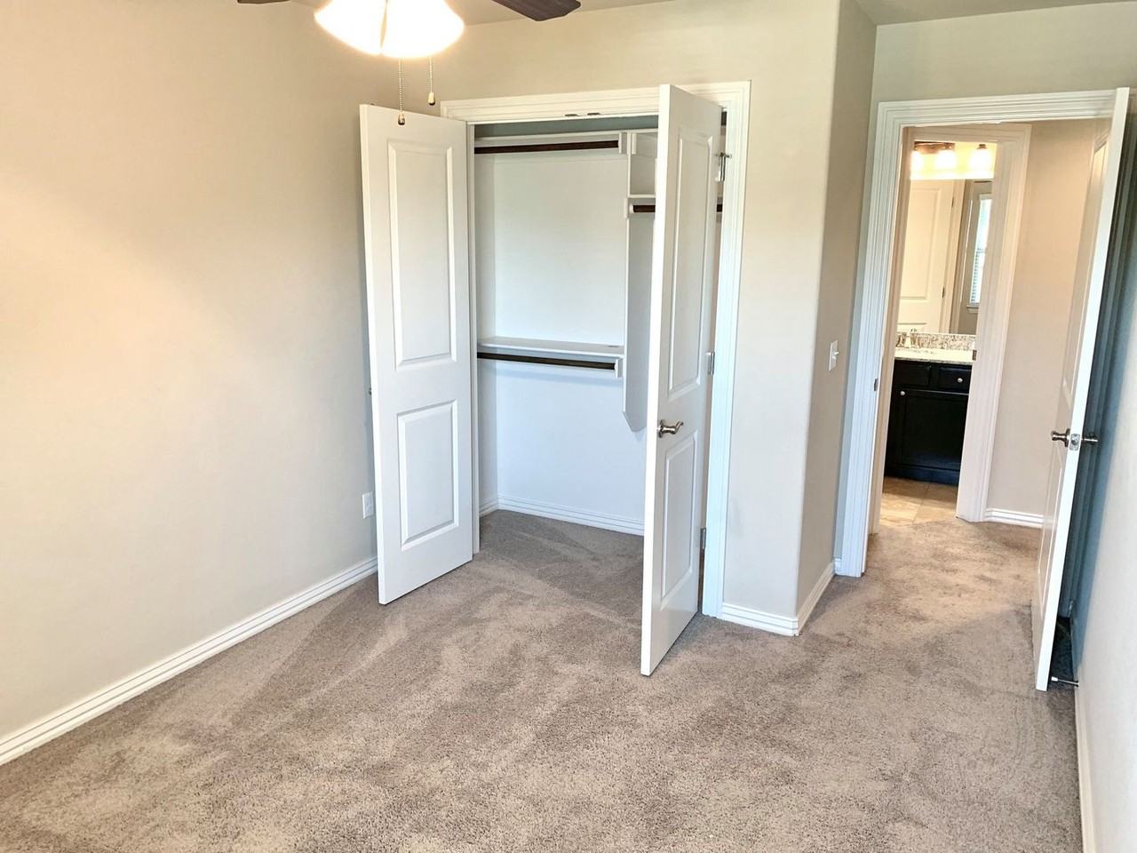 2725 West Shasta Road - Photo 6 of 13