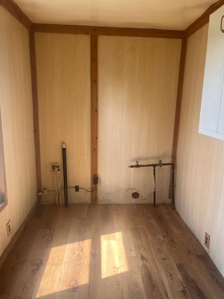 416 N Union St - Photo 3 of 8